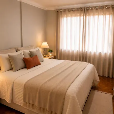 Apartamento charmoso 2 quartos em Copacabana com Wi-Fi ar-condicionado ótima localização-3